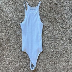 Abercrombie & Fitch Essentials Ribbed High Neck White Bodysuit - XXS